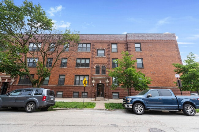 Photo - 5605 N Glenwood Ave Apartment Unit 3