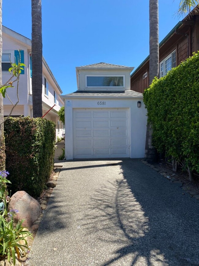 Building Photo - 6581 Del Playa Dr Unit 1 Rental
