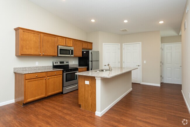 2BR, 2BA - Rosewood - 1294 SF