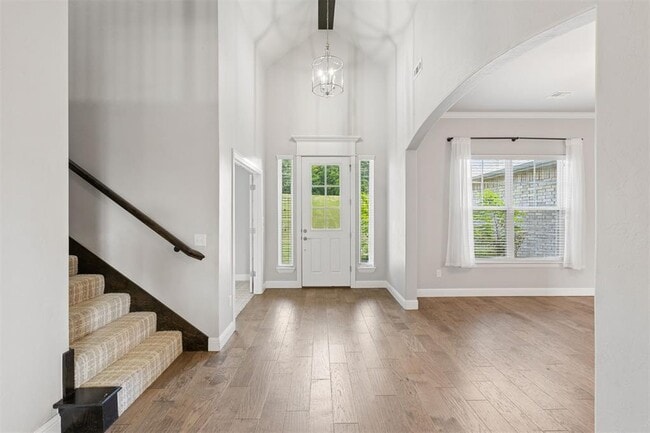 5709 Asheville Wy
