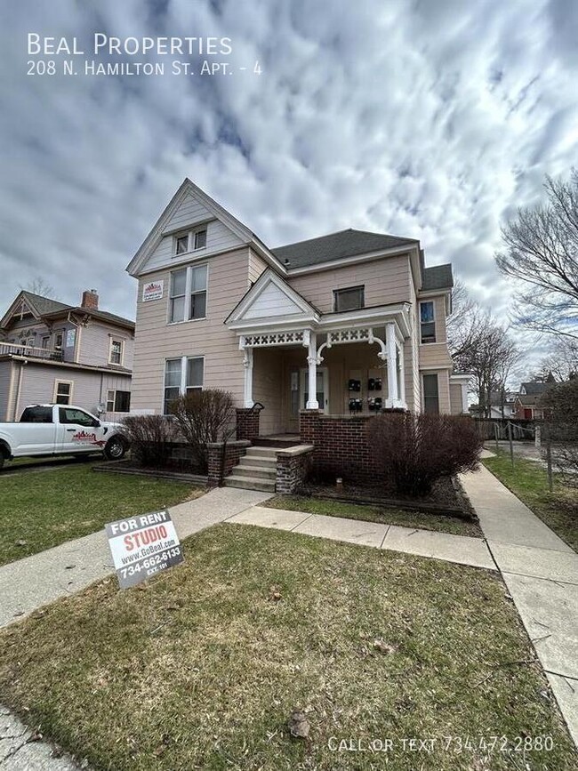 Building Photo - 208 N Hamilton St Unit 4