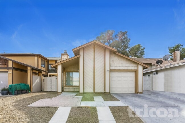 Building Photo - 5429 Requa Ave