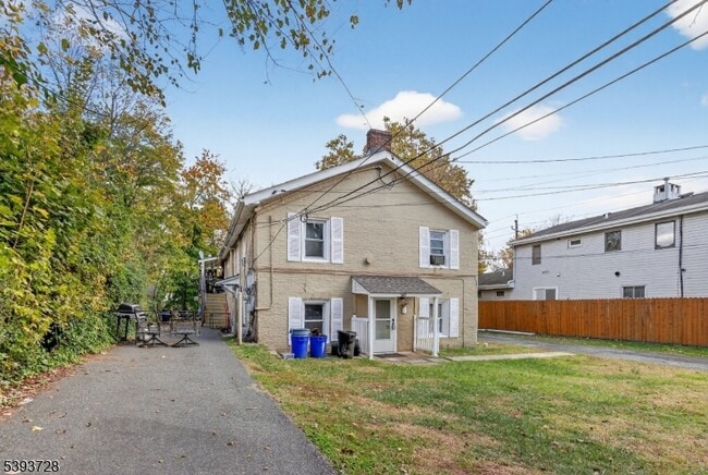 Photo - 148 Davenport St Unit 1