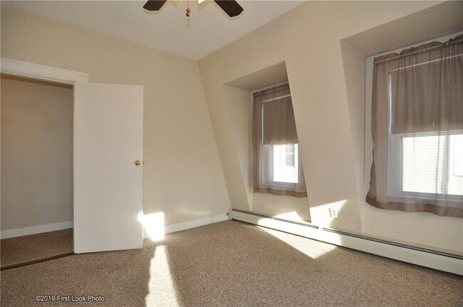 Photo - 324 Fort St Unidad 2nd Floor