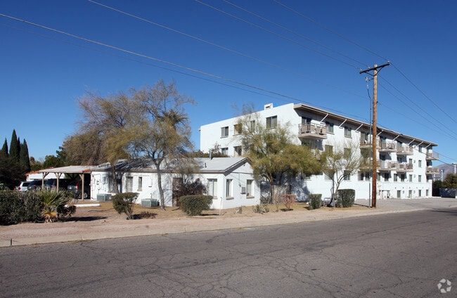 Photo - Catalina Village Apartments