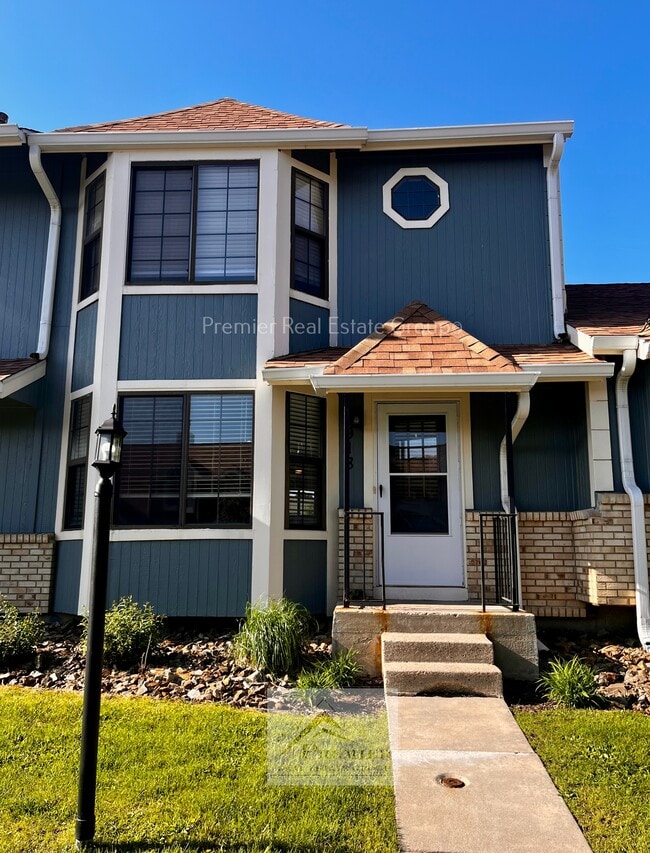 Photo - 918 London Green Way Townhome