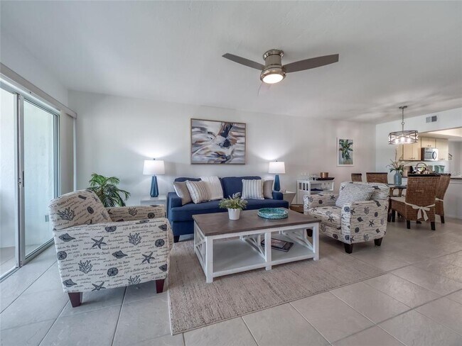 Photo - 5204 Wedgewood Ln Unit 77