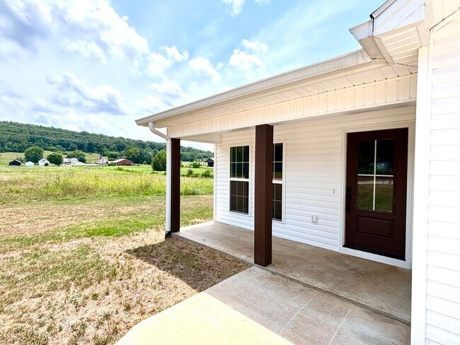 Building Photo - 302 Clear sky Wy Rental