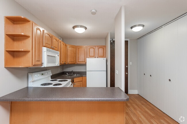 Maple Grove Apartments