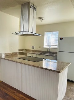 Building Photo - 4432 La Cresta Way Unit 4