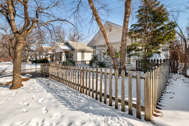 Photo - 410 S Estelle St