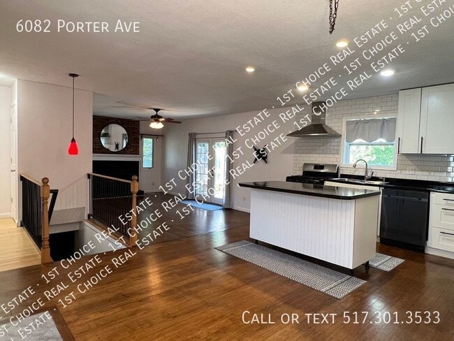 Photo - 3-BDR 2-BTH House w/ Office, Den, Fenced Y...