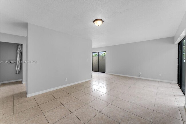 Photo - 15805 SW 91st Ct Unit D