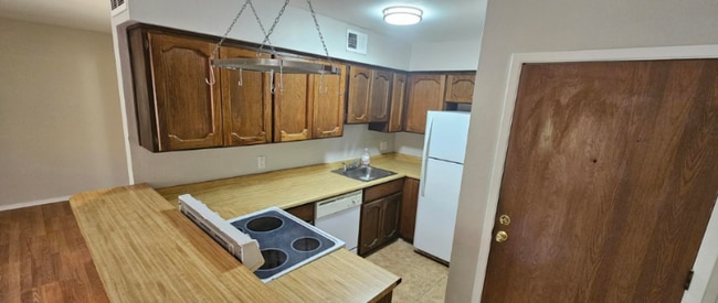 Photo - 3131 W Cochise Dr Unidad 256