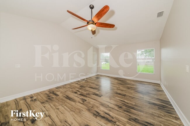 Photo - 6177 Hollywood Ave