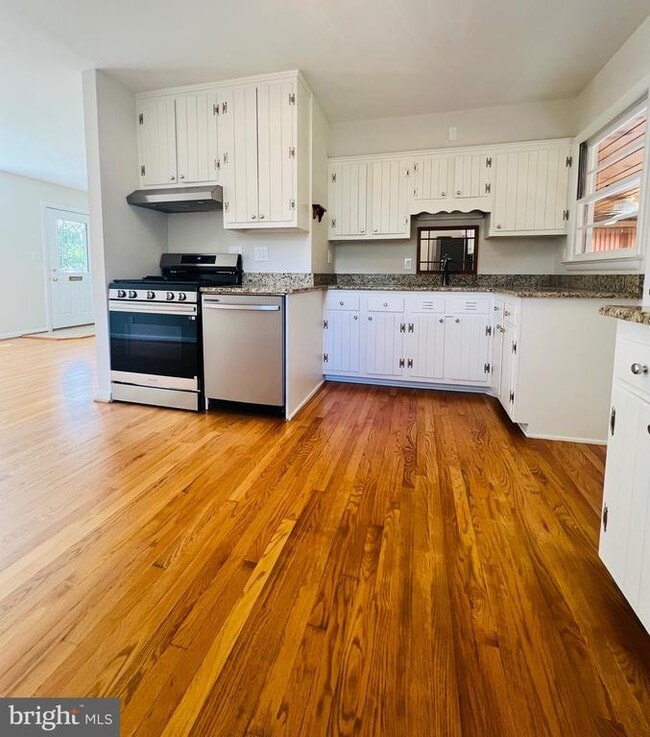 Photo - 407 Anderson Ave