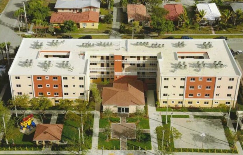 Photo - Harvard House Apartments