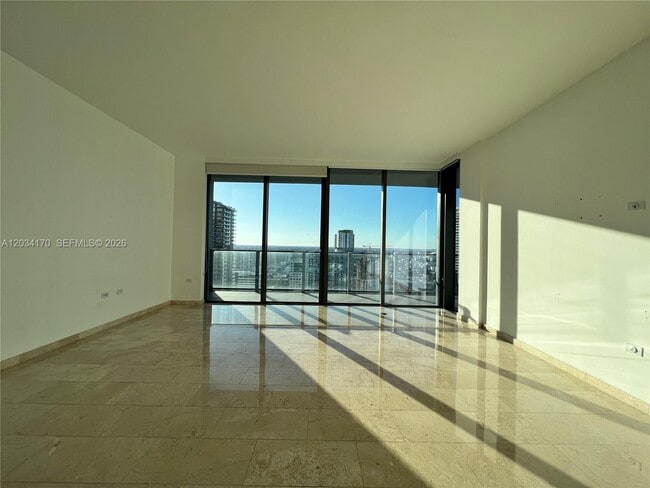 Photo - 68 SE 6th St Unit 3308