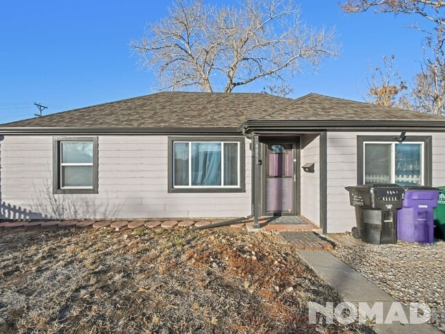 3 Bedroom Single Family Home in Denver - 3 Bedroom Single Family Home in Denver