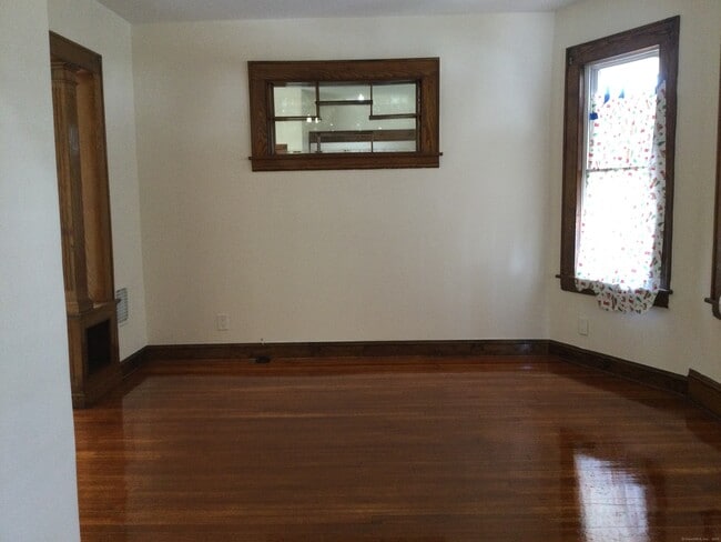 Photo - 712 Bishop Ave