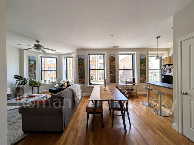 Building Photo - 7 Sutherland Rd