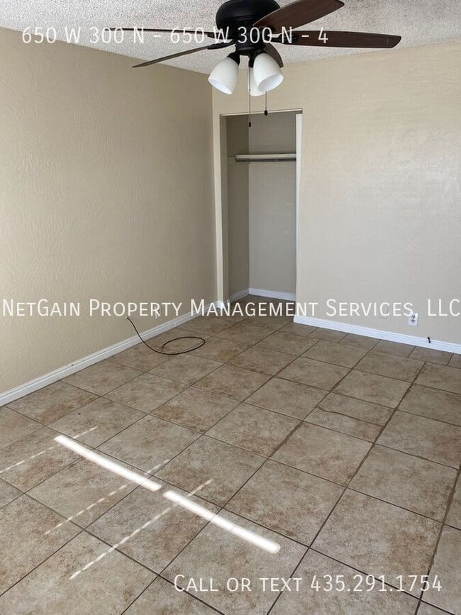 Photo - 650 W 300 N St Unit 4