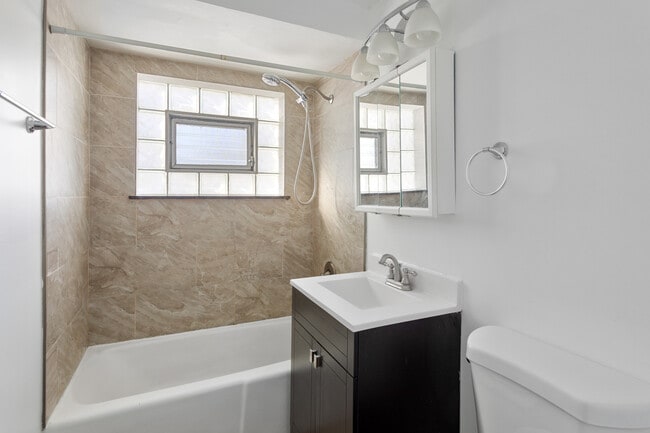 Photo - 4927 N Lester Ave