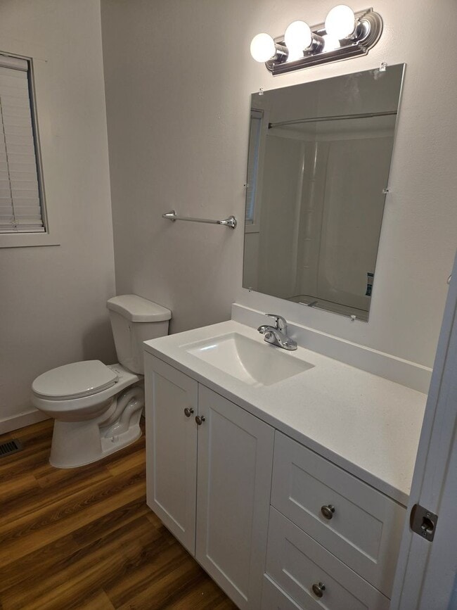 Photo - 110- ( P ) Unit 11052