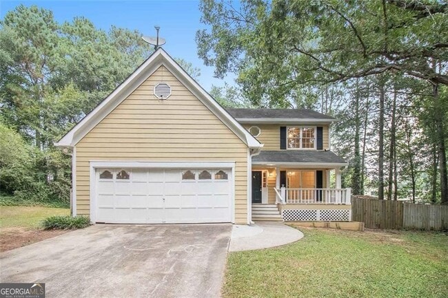 Building Photo - 1560 Red Briar Way