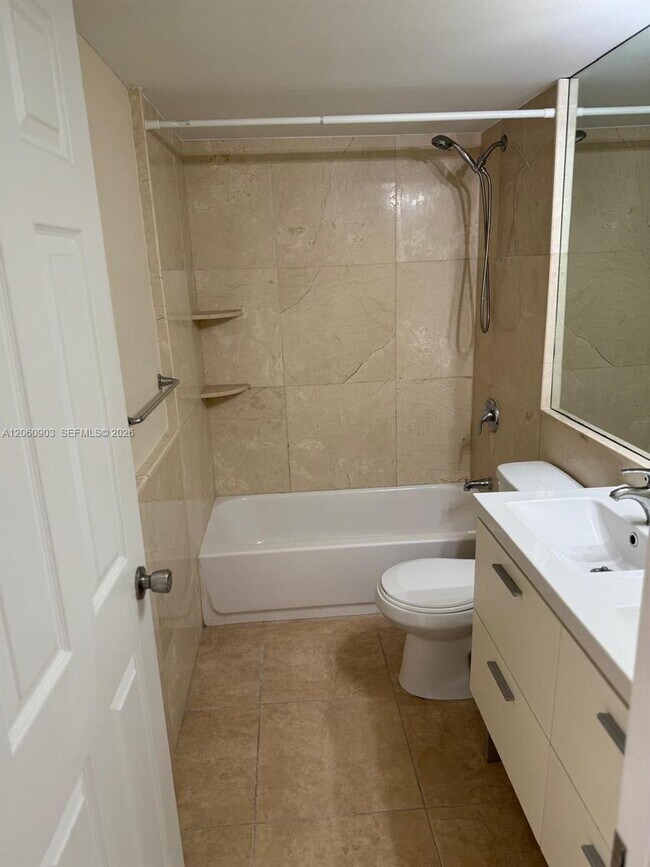 Photo - 6045 NW 186th St Unit 309