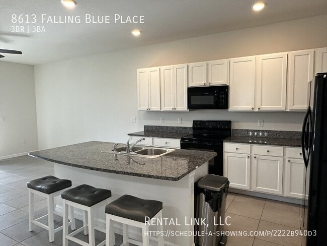 Photo - 8613 Falling Blue Pl