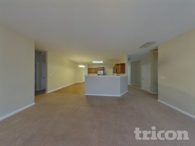 Photo - 3663 Shale Ln SE