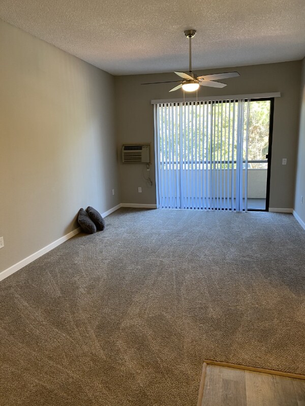 Photo - 5165 Luigi Terrace Unidad 3