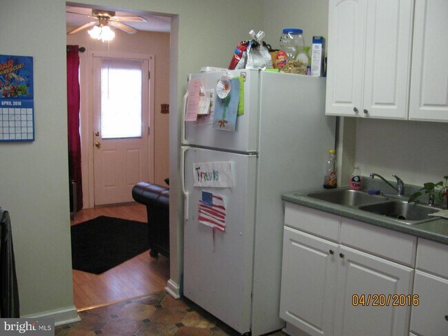 Photo - 37 Evans Ln