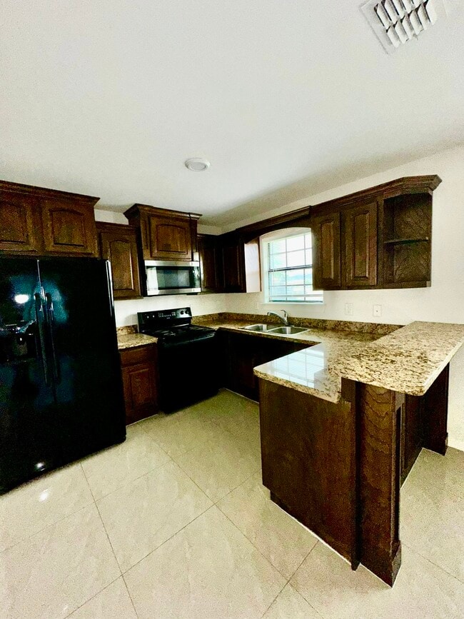 Photo - 207 S Ridge Ln Apartamentos