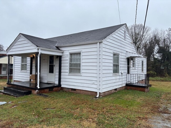 Building Photo - 1916 Unit 2920-A ARCHDALE RD