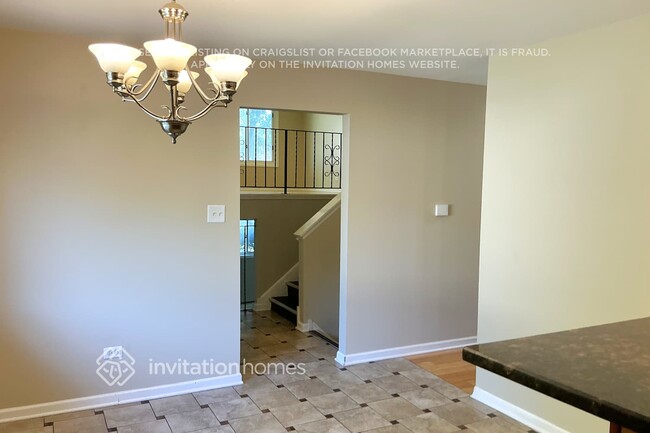 Photo - 4331 Scott St