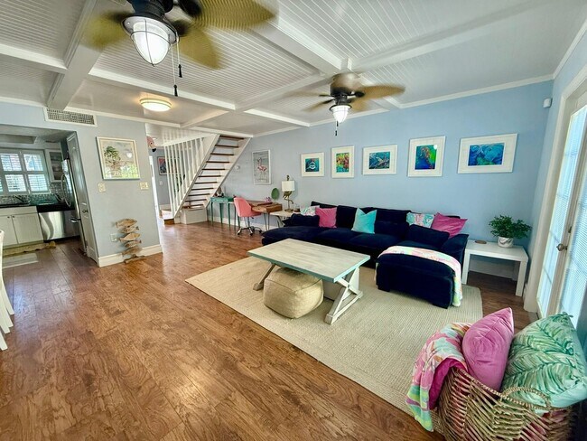 Photo - 4013 Saxon Dr