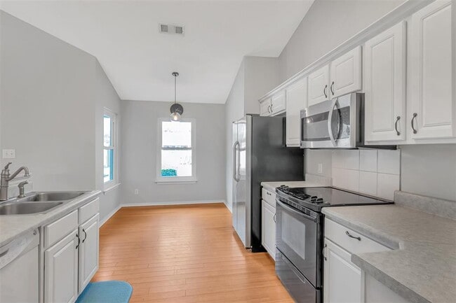 Photo - 8560 High School Blvd