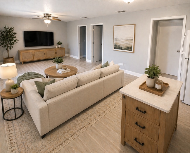 Building Photo - 5228 Cherry Ave Unit B