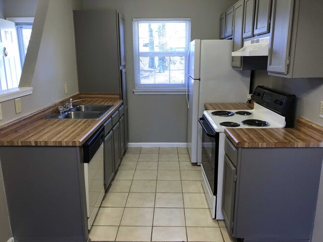 Photo - Sandlin Branch