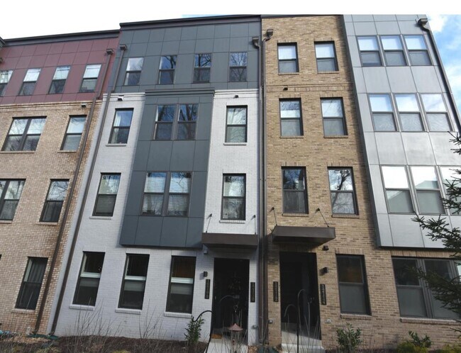 Building Photo - 12110 Loblolly Dr