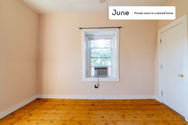 Photo - Room in Shared 2 bed/1 bath home Unit A