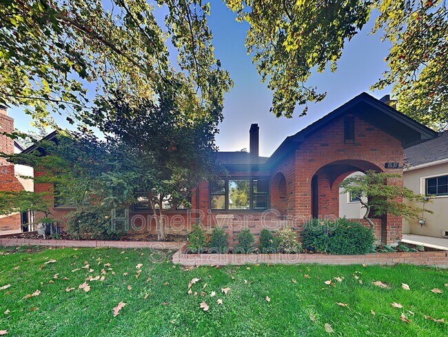 Photo - 1637 47th St House