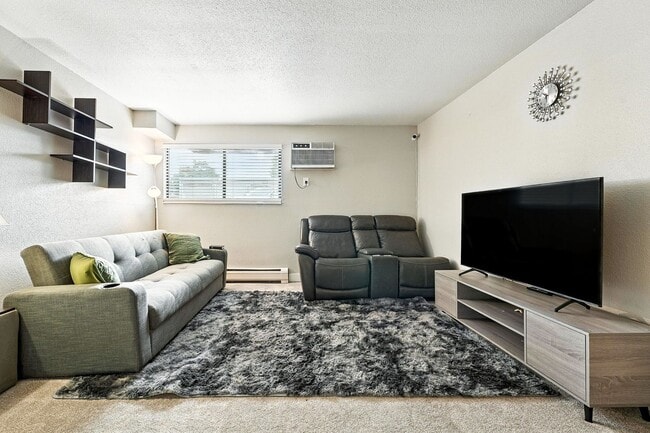 Photo - Beautifully Updated 1 Bed, 1 Bath Rental -...