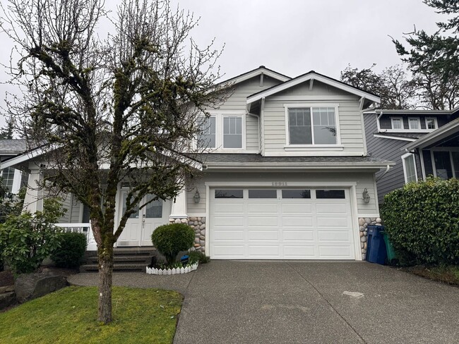 Building Photo - CLICK "REQUEST A TOUR" NOW!