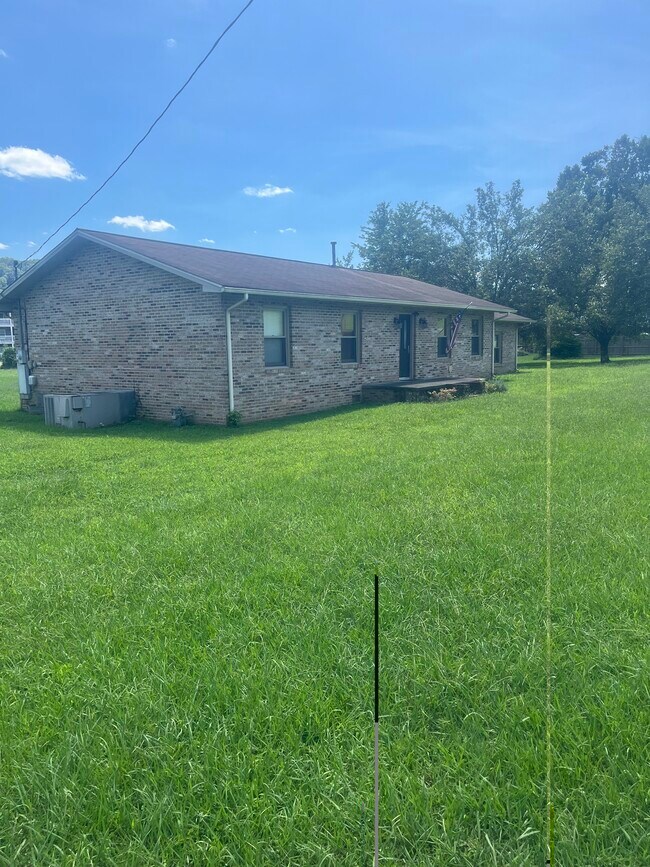 278 Royce Cir