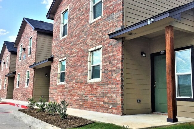 Longhorn Townhomes