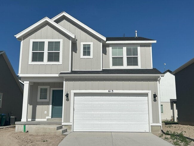 Photo - 613 N Pear Dr