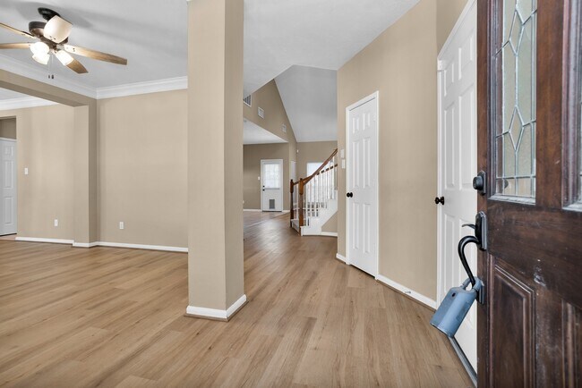 Photo - 20931 Deauville Dr